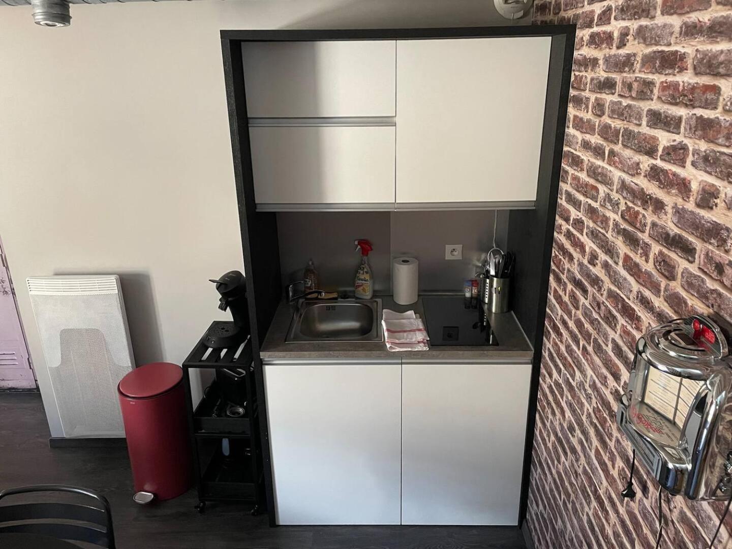Apt Duplex Ou Plain Pied Tout Confort Plein Centre Ville Bayeux Proche Commerces, Restaurants, Avec Terrasse Privative Ou Jardin Commun Amenage Clos, Parking Gratuit A Proximite, Proche Plages Du Debarquement Exterior foto